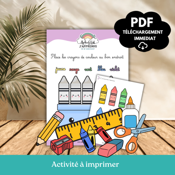 Le pot des crayons de couleur